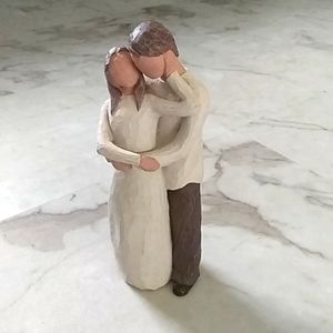 Willow Tree Together statue.